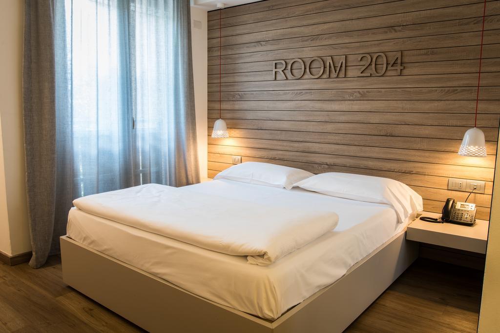 Hotel B612 Levico Terme Esterno foto